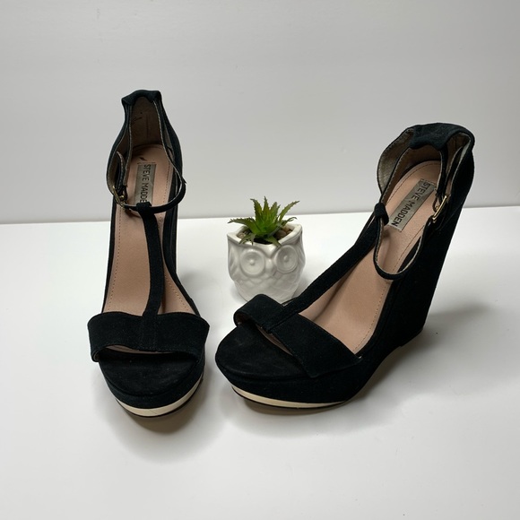 Steve Madden Shoes - STEVE MADDEN Xtrime Wedge Size 9